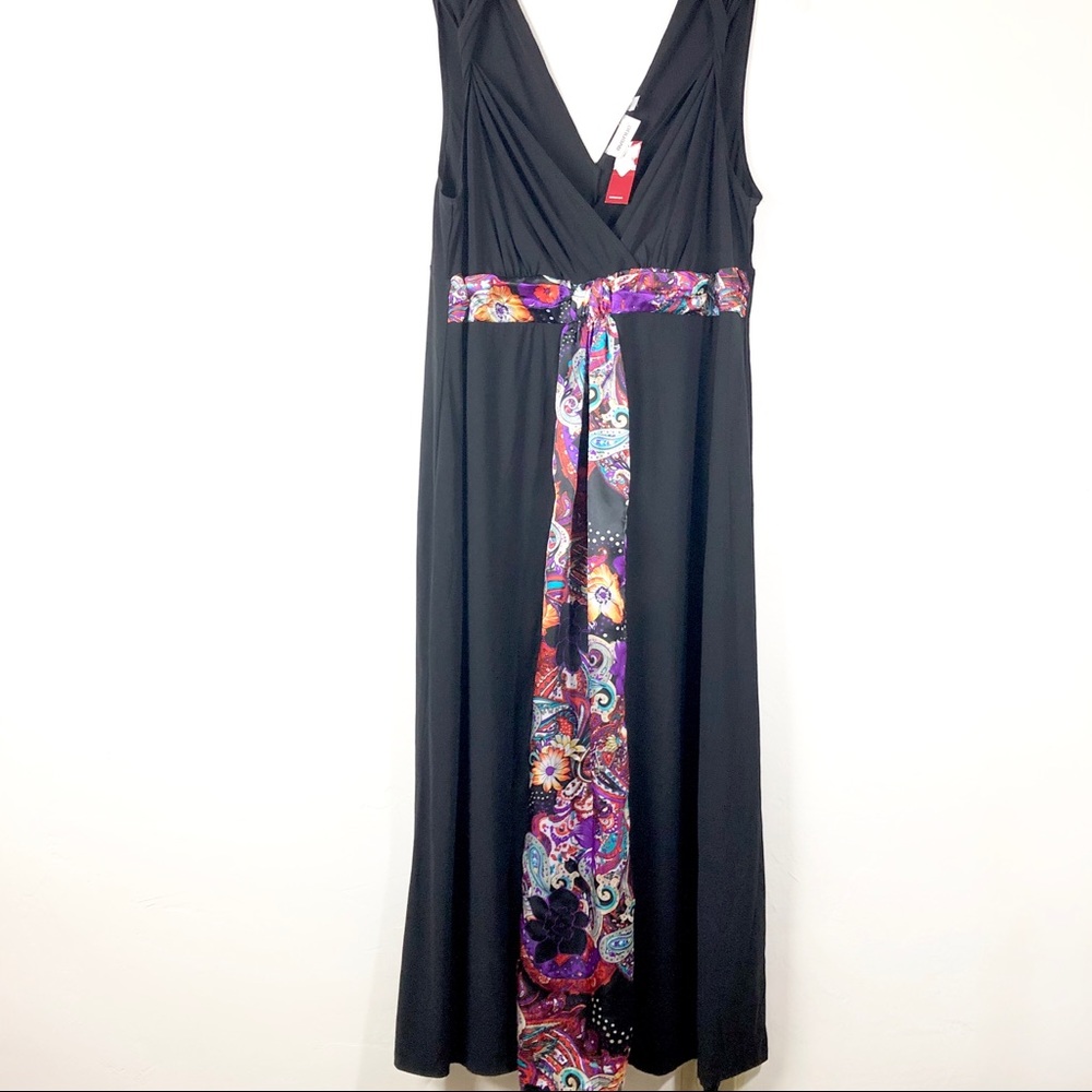 AVENUE MAXI DRESS